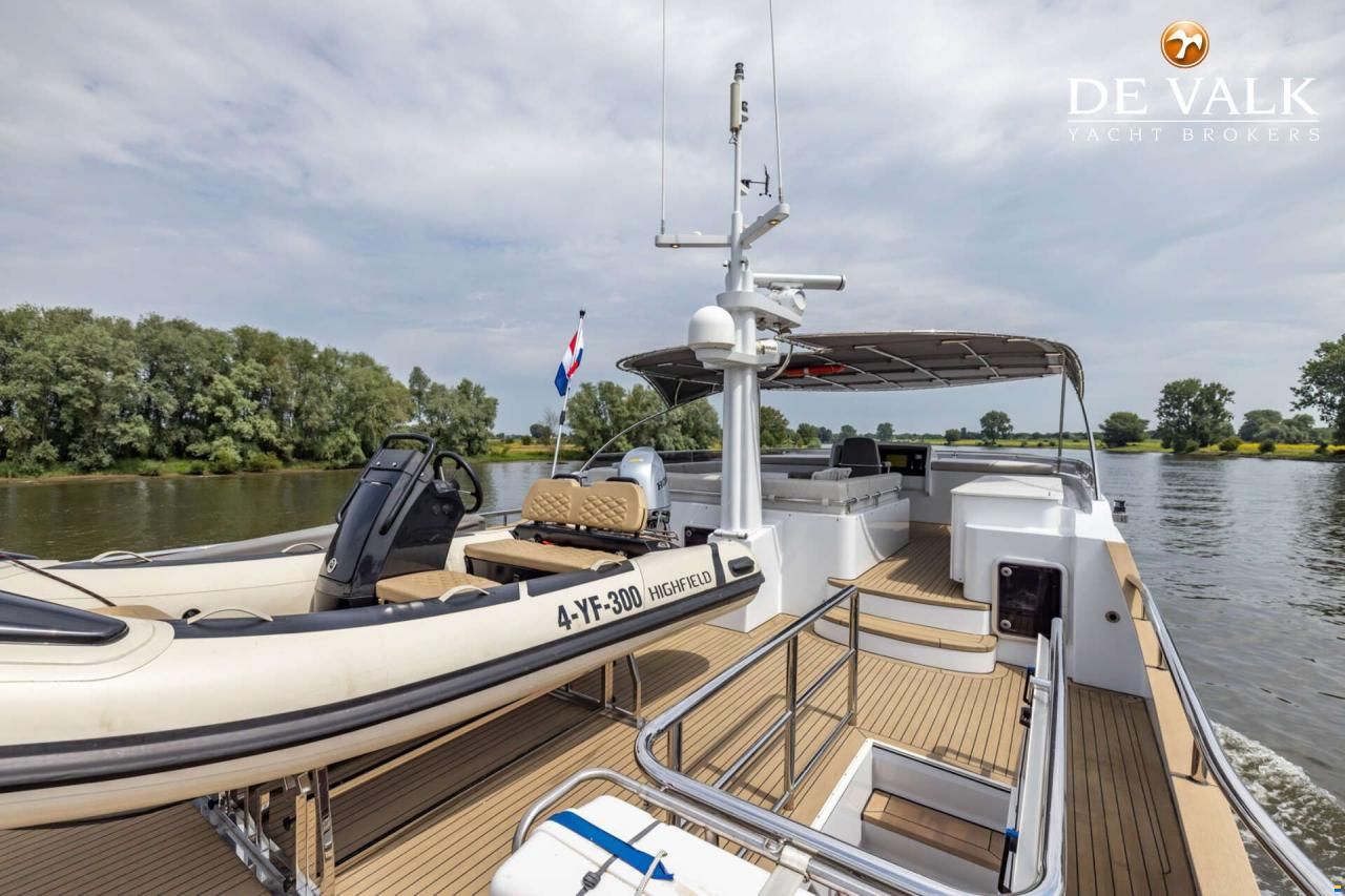 Bloemsma Trawler 70