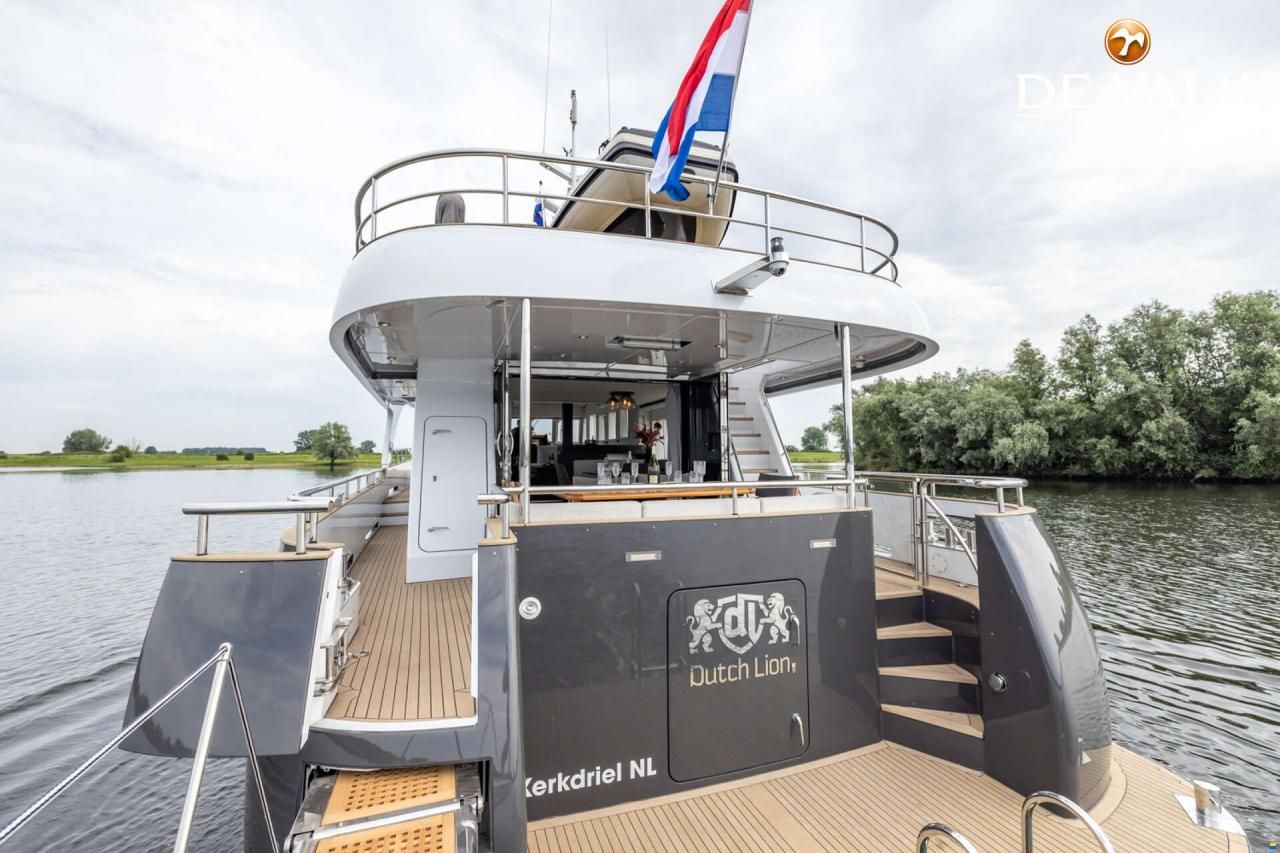 Bloemsma Trawler 70