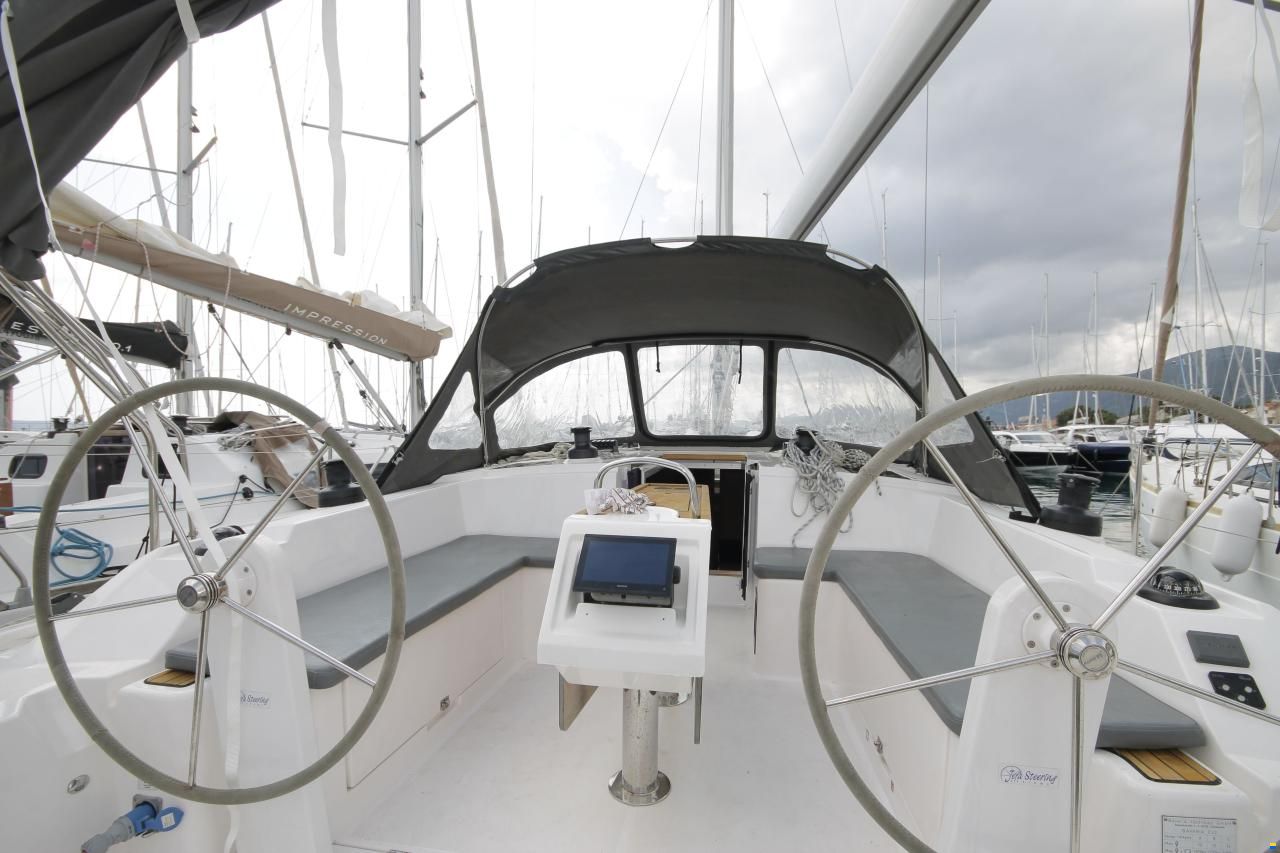 Bavaria C42