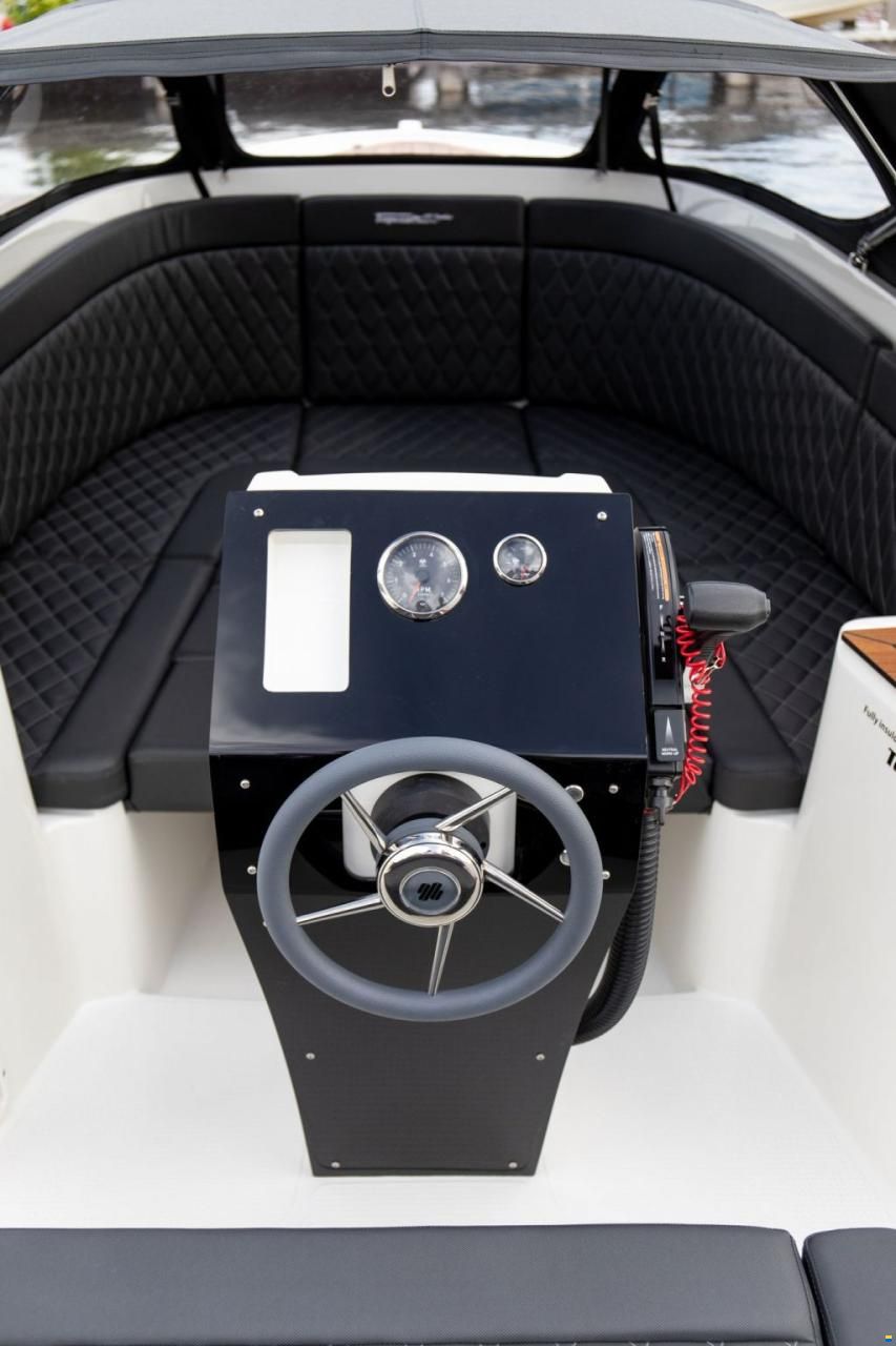 Topcraft 627 TENDER