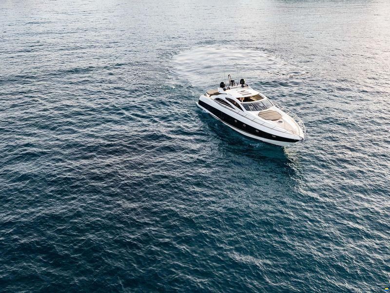Sunseeker Predator 72