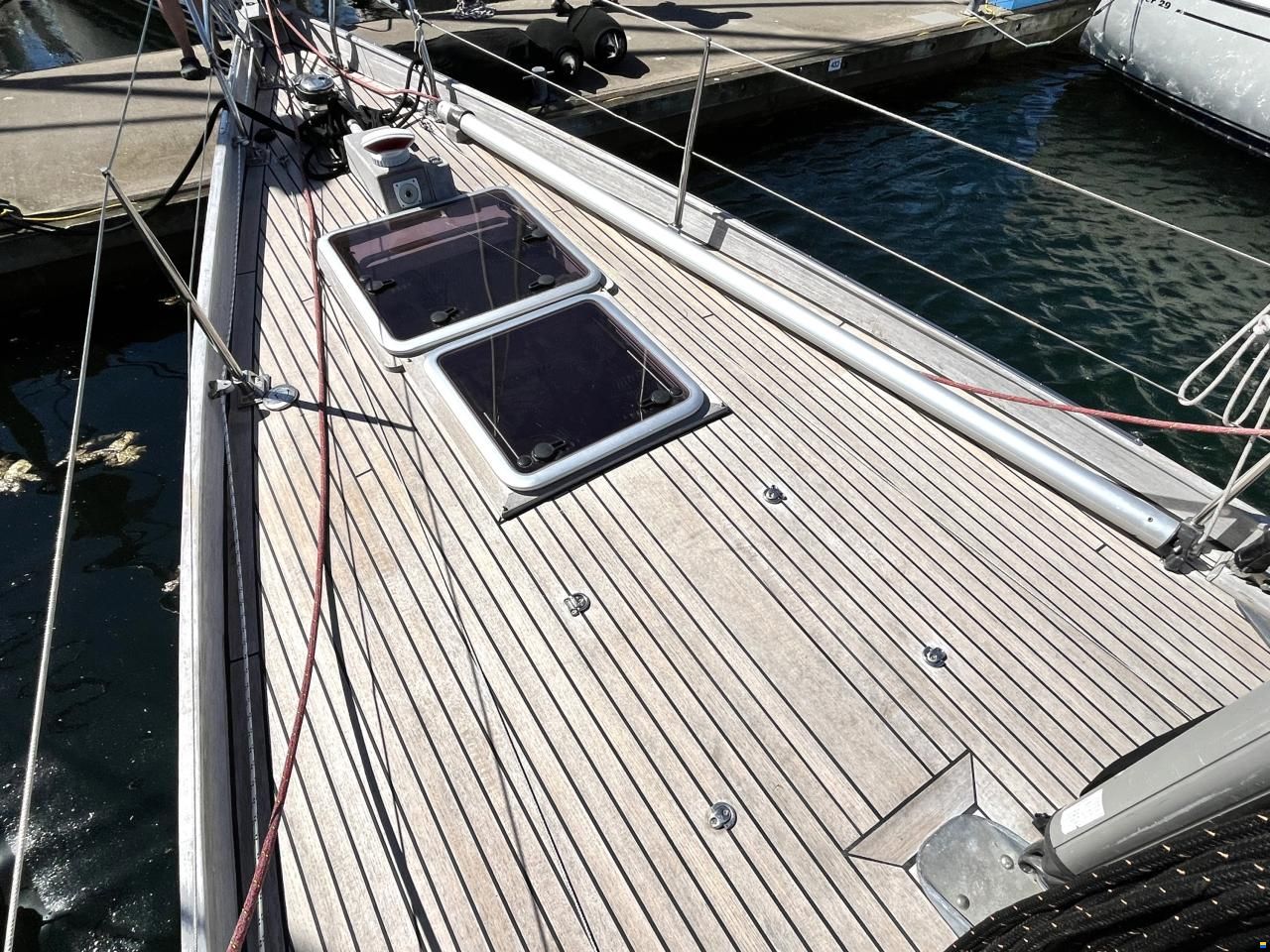 12m Mahagoni Segelyacht