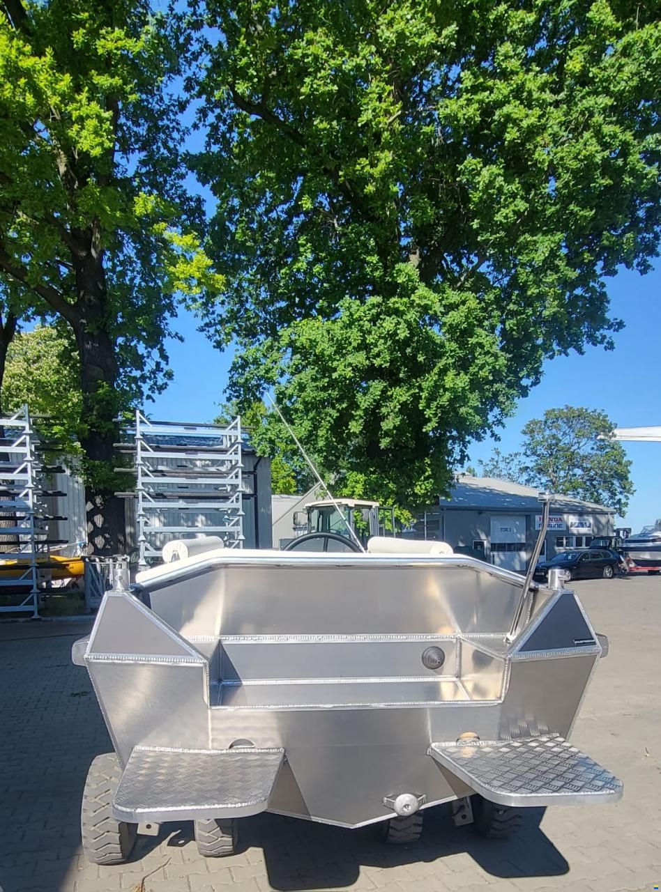 AluShip 550 Tyfoon