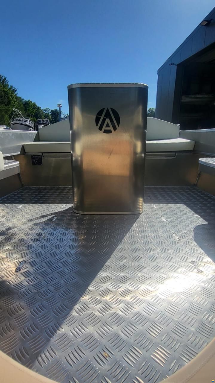 AluShip 550 Tyfoon