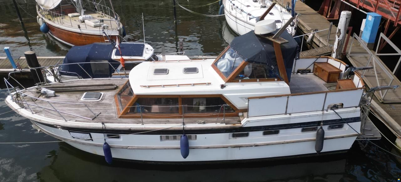 Broom Ocean 40