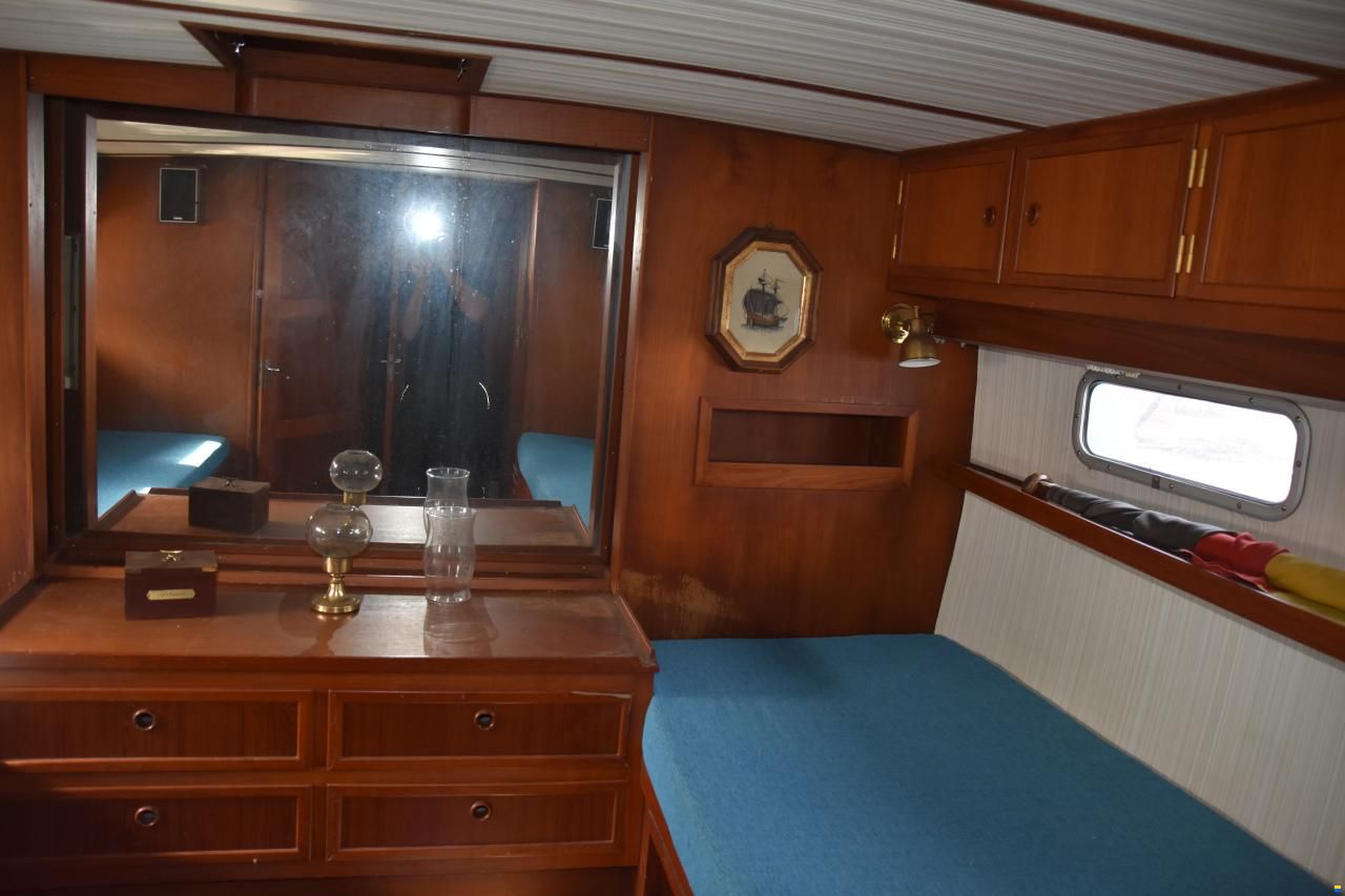 Broom Ocean 40