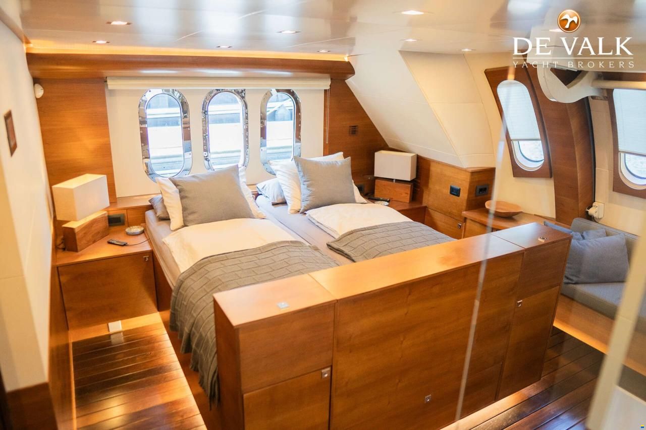 Van der Heijden Superior Fly 2400