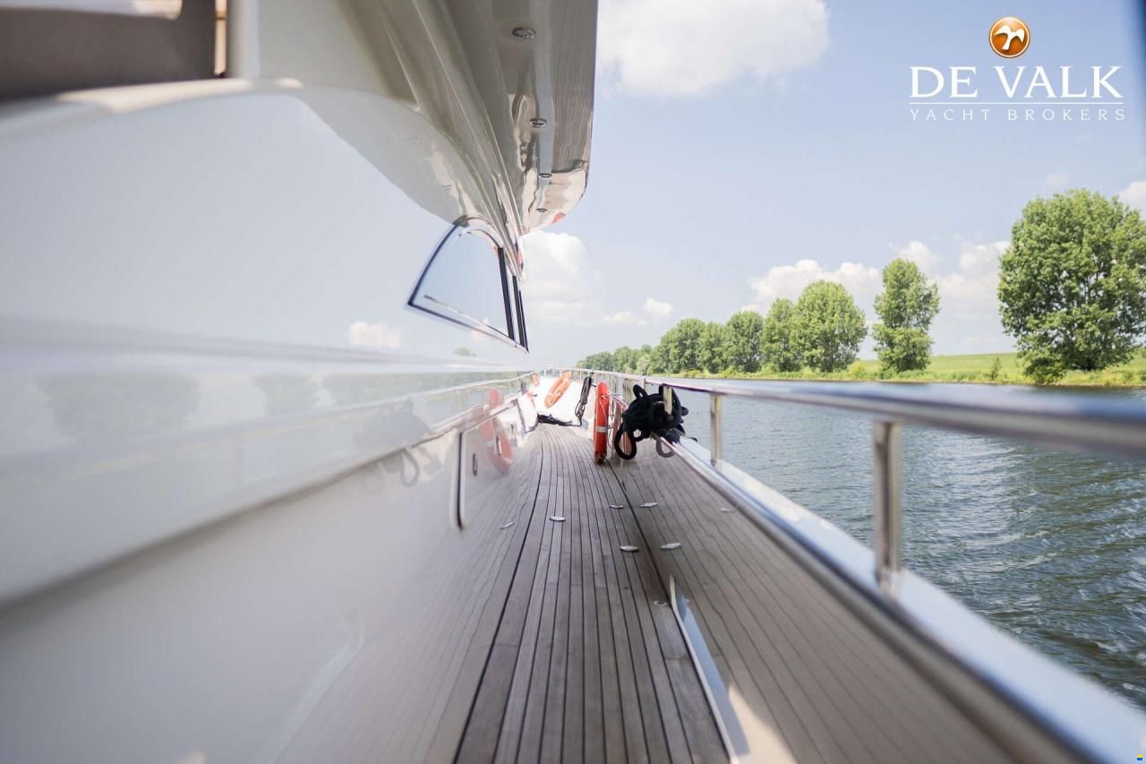 Van der Heijden Superior Fly 2400