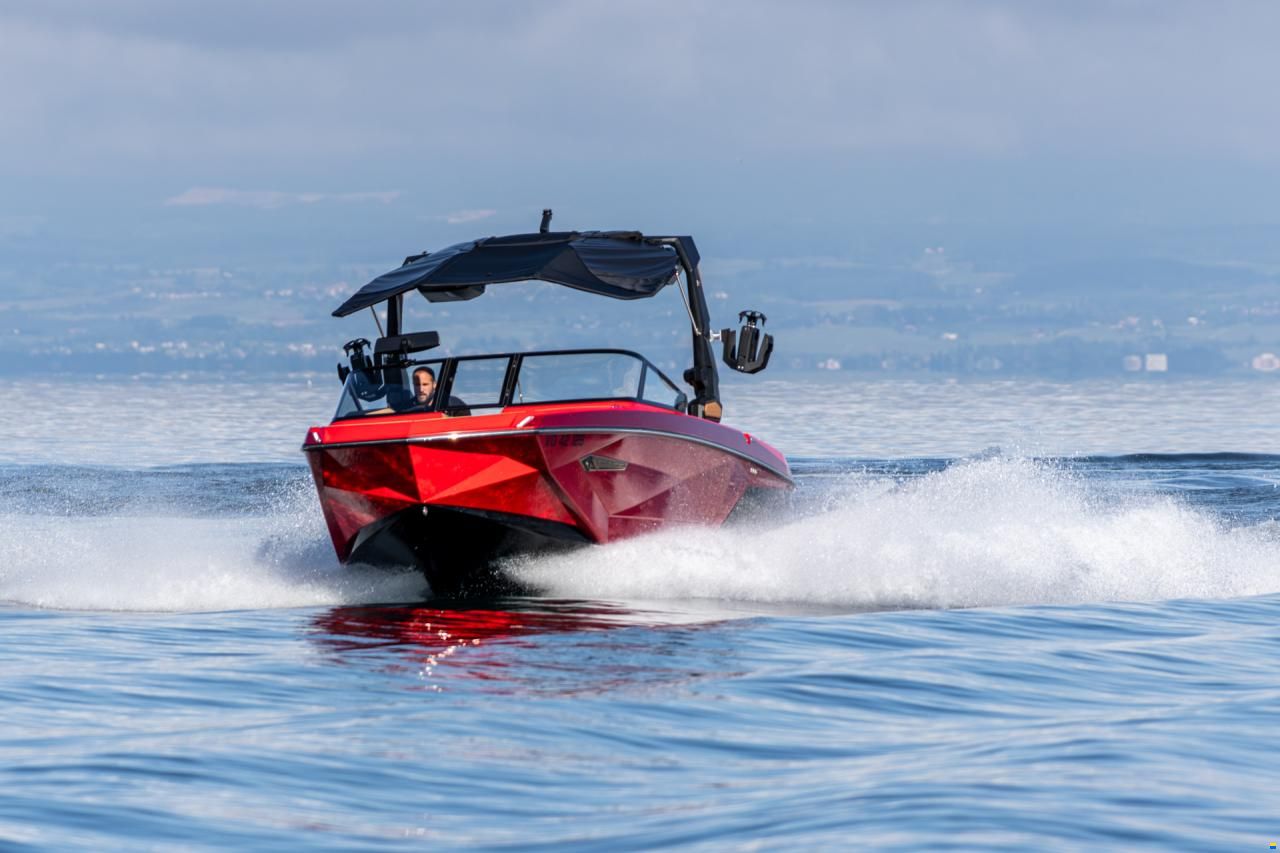 Nautique G23