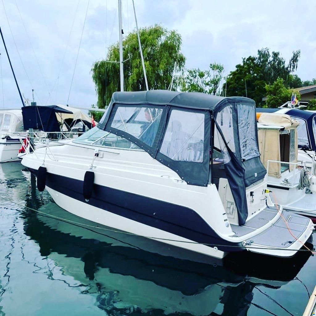 Maxum SCR 2400