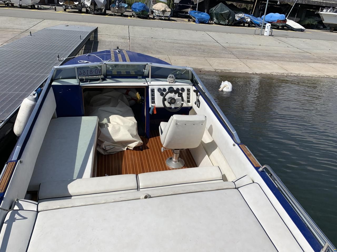 Schweizer Saphir 700 Offshore