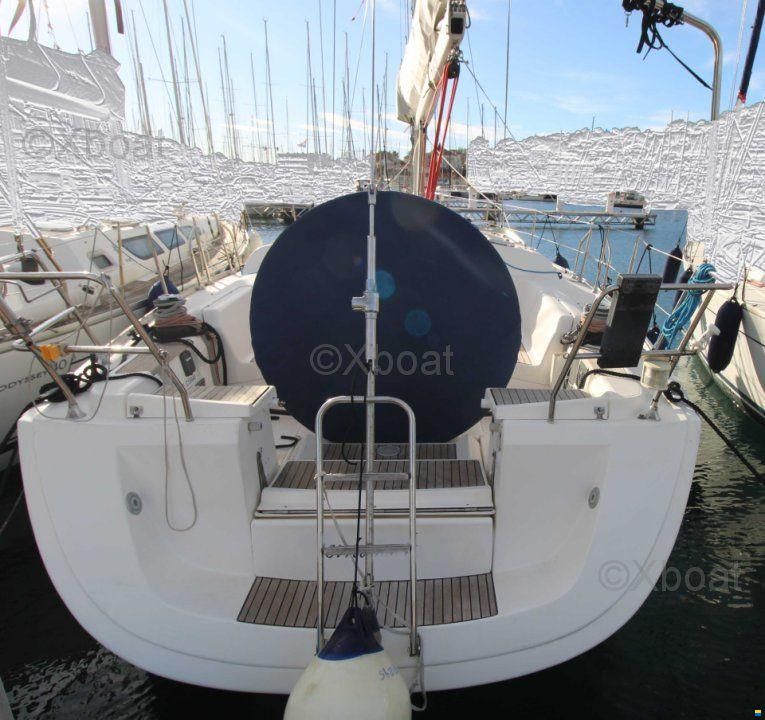 Dufour 40 PERFORMANCE