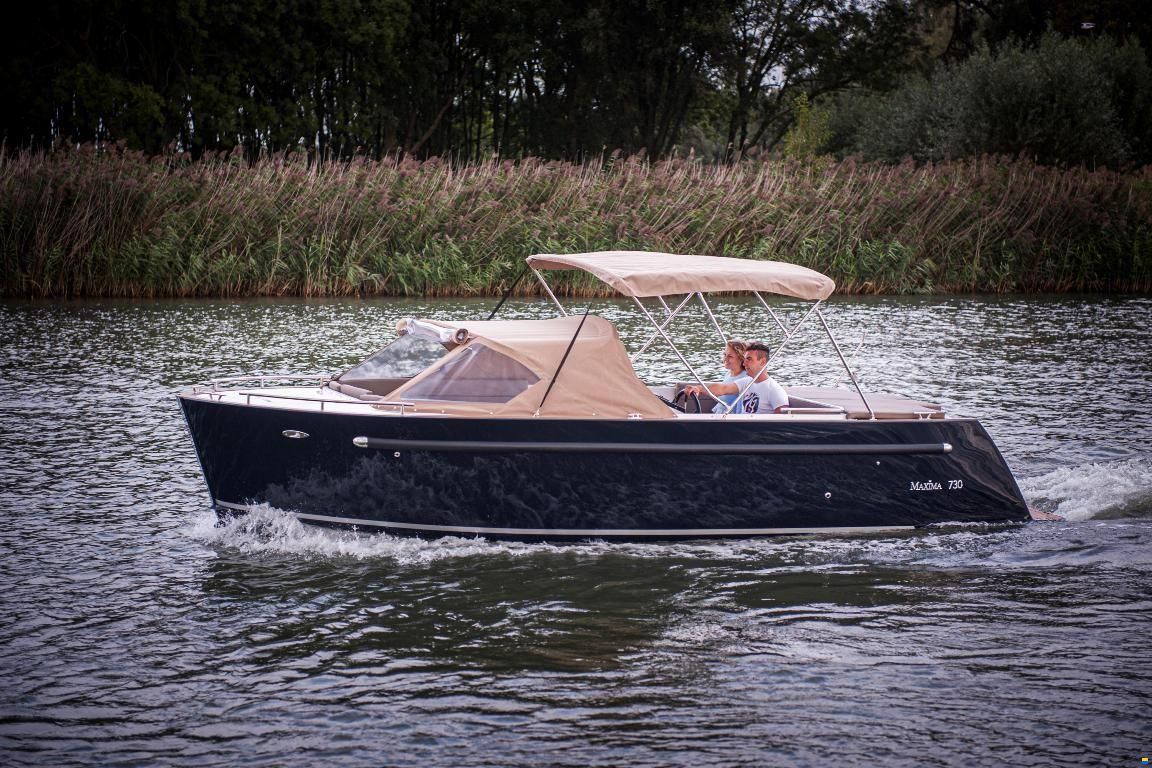 Maxima 730