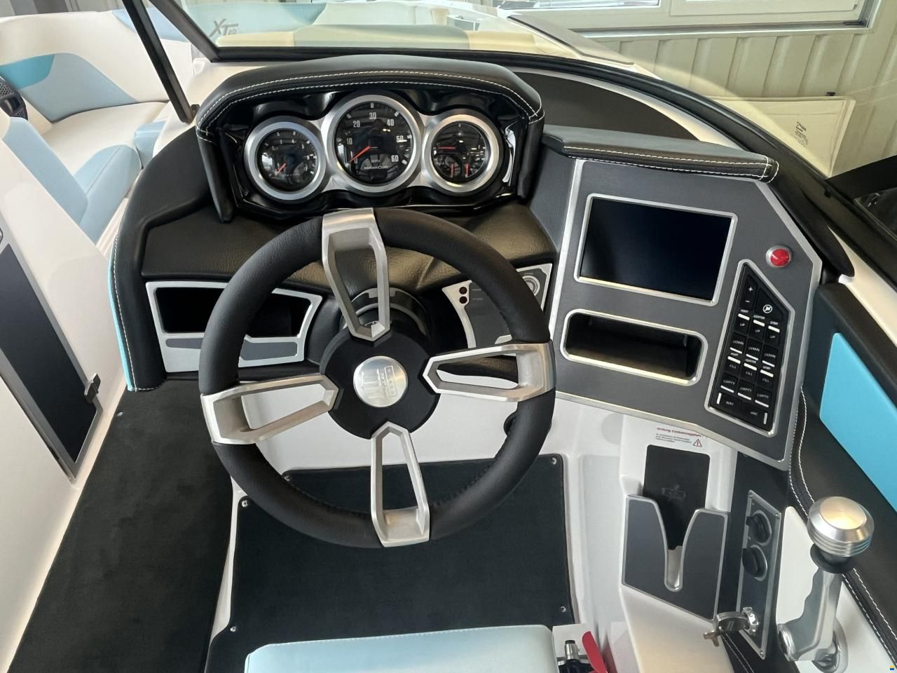 MasterCraft XT20