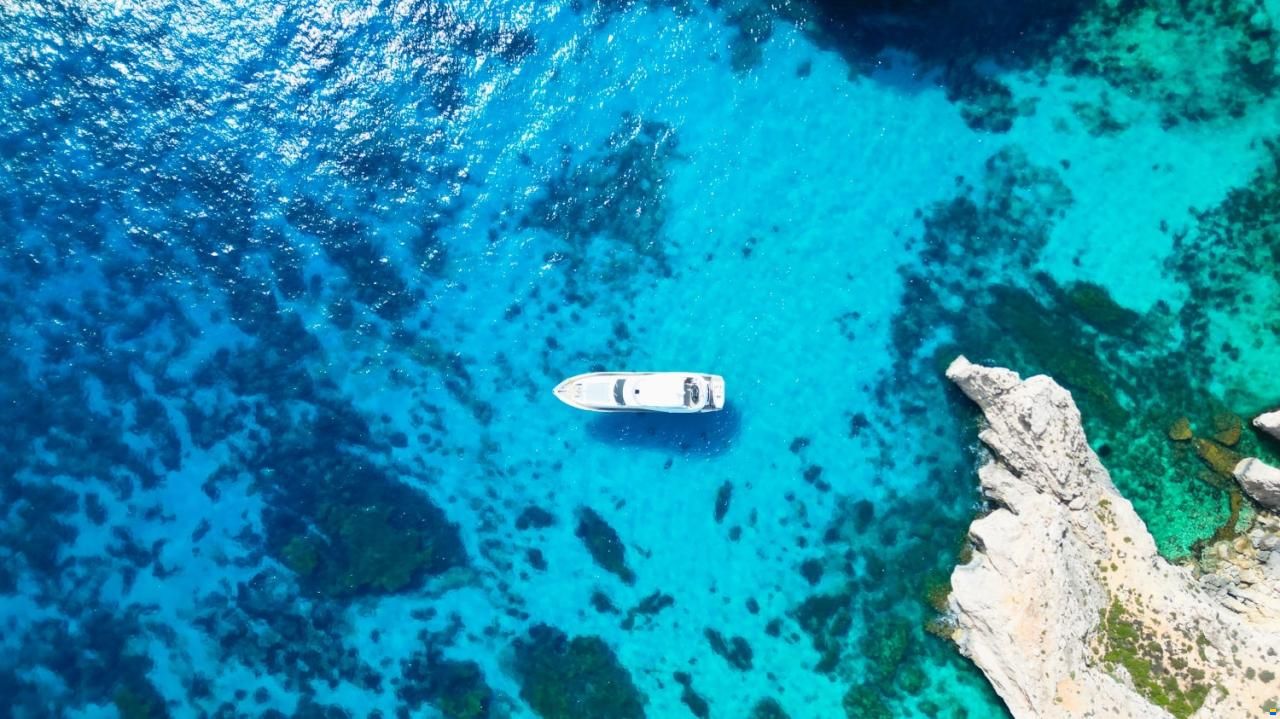 Sunseeker Yacht 95