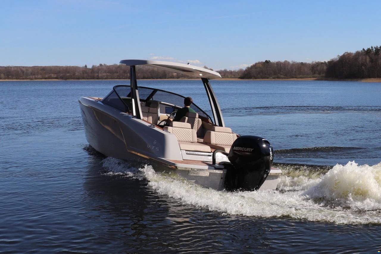 VTS Boats Flying Shark 7.7