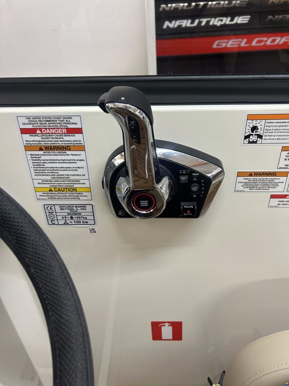 Bayliner VR5 Cuddy Europe OB