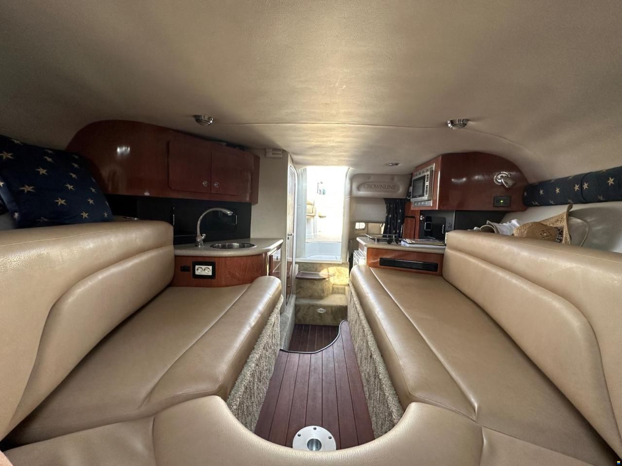 Crownline 325 SCR