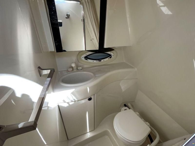 Bayliner 255