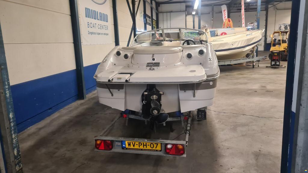 Starcraft C-star 1700 3.0 Mercruiser en trailer