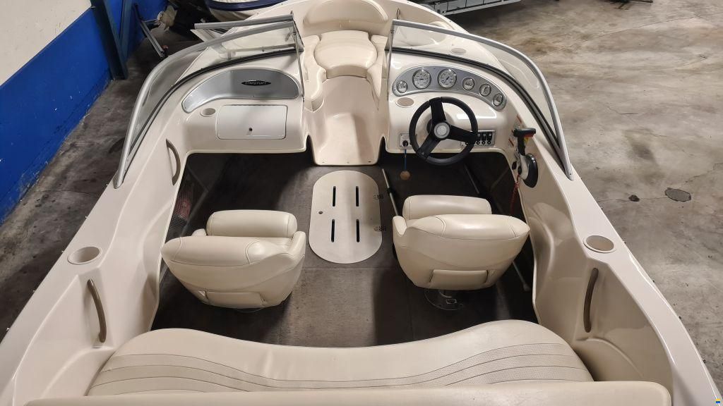 Starcraft C-star 1700 3.0 Mercruiser en trailer