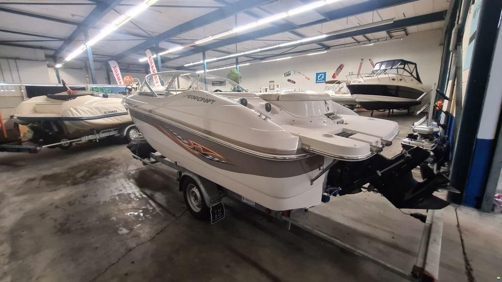 Starcraft C-star 1700 3.0 Mercruiser en trailer