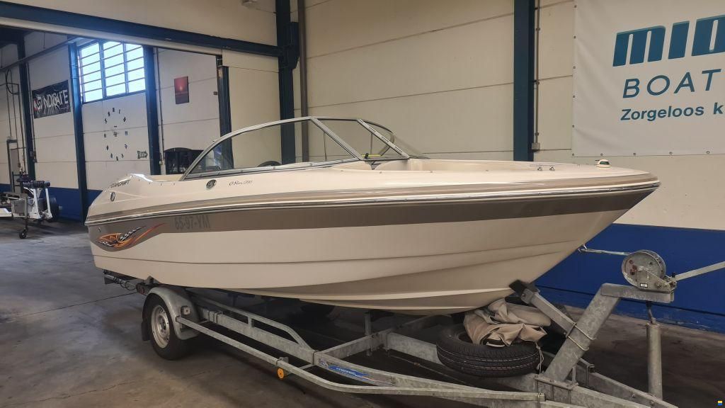 Starcraft C-star 1700 3.0 Mercruiser en trailer