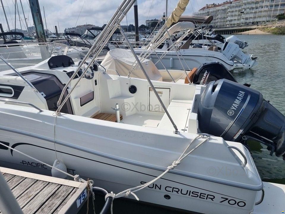 Pacific Craft 700 SUN CRUISER