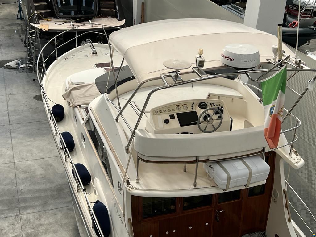 Cantieri Estensi 440 fly