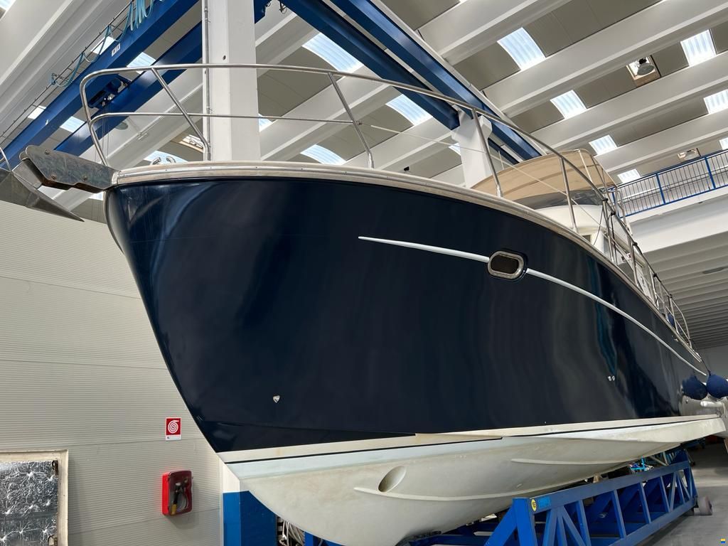 Cantieri Estensi 440 fly