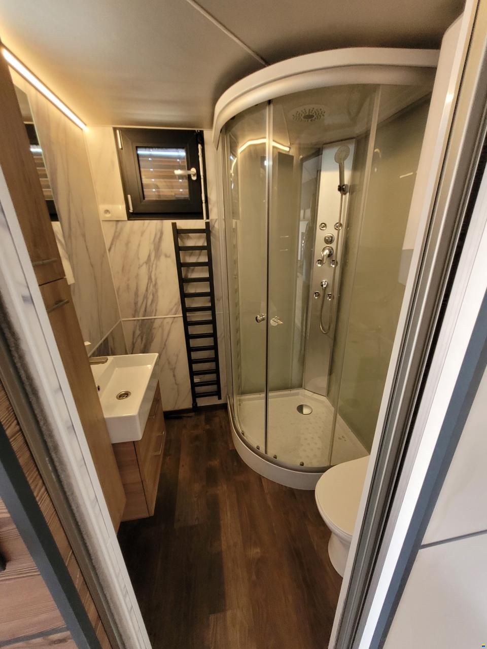 HOUSEBOAT SCHAB HB 15x4,2