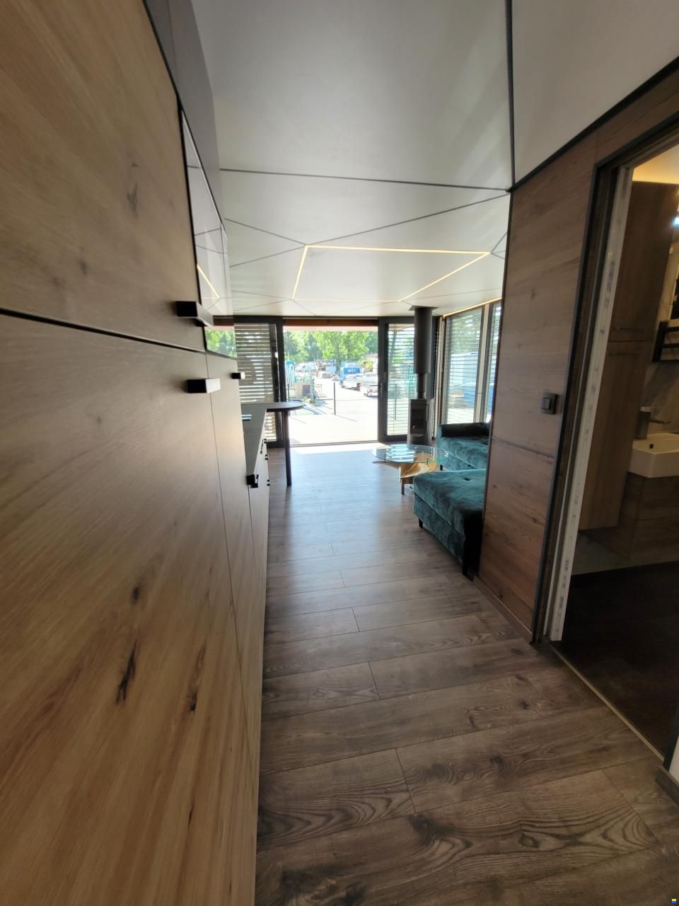 HOUSEBOAT SCHAB HB 15x4,2