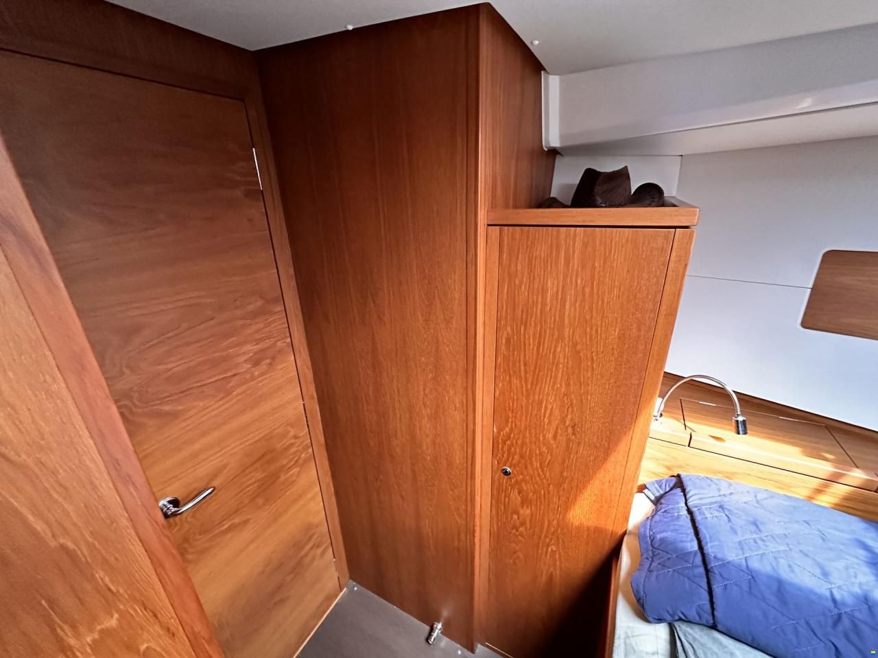 Wauquiez Pilot Saloon 48