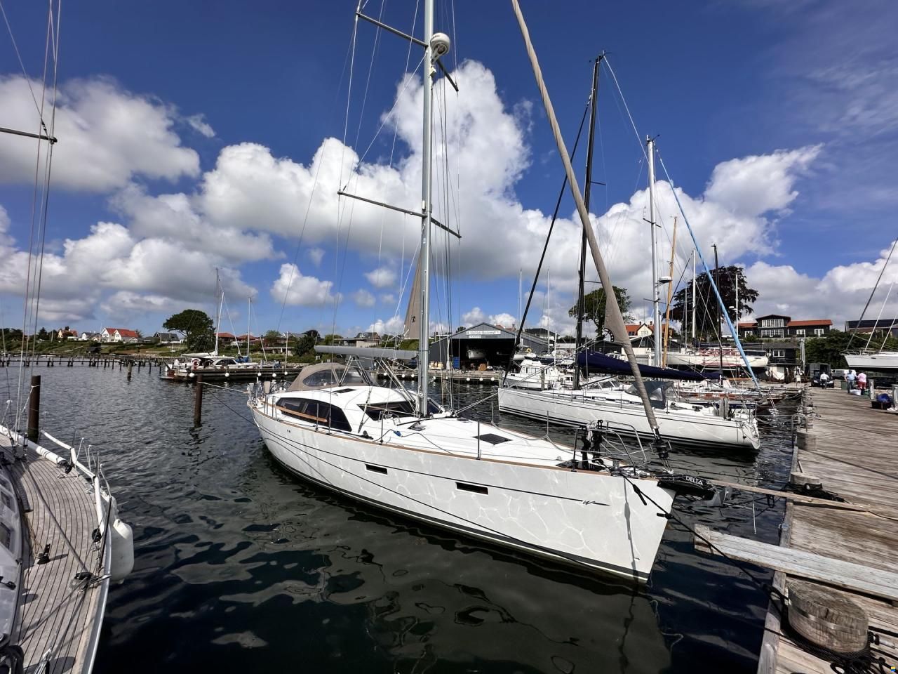 Wauquiez Pilot Saloon 48