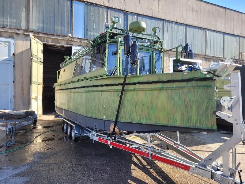 CABIN BOAT SCHAB CAB 10