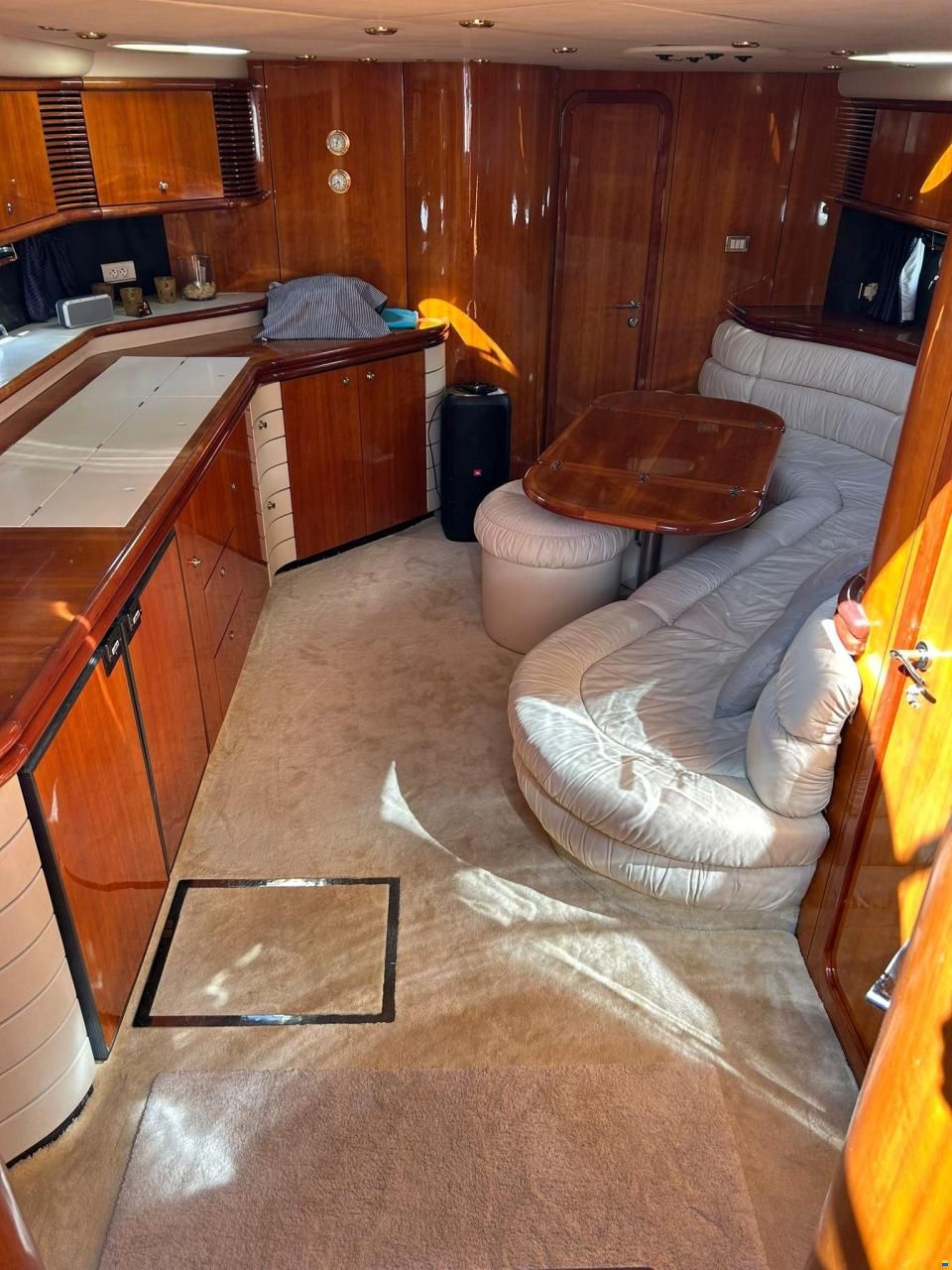 Sunseeker Camargue 55