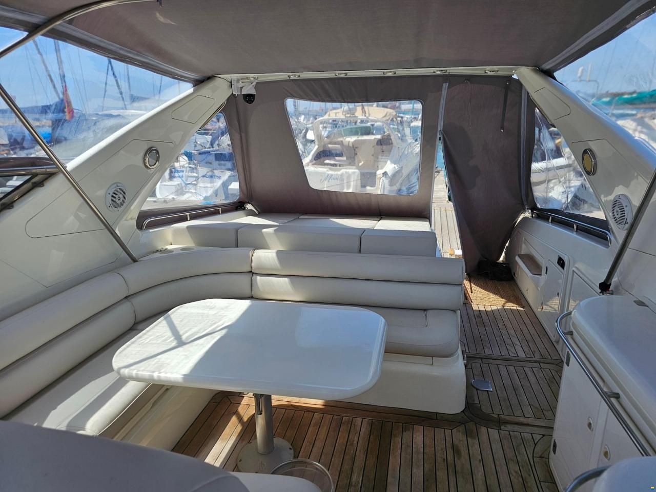 Sunseeker Camargue 55