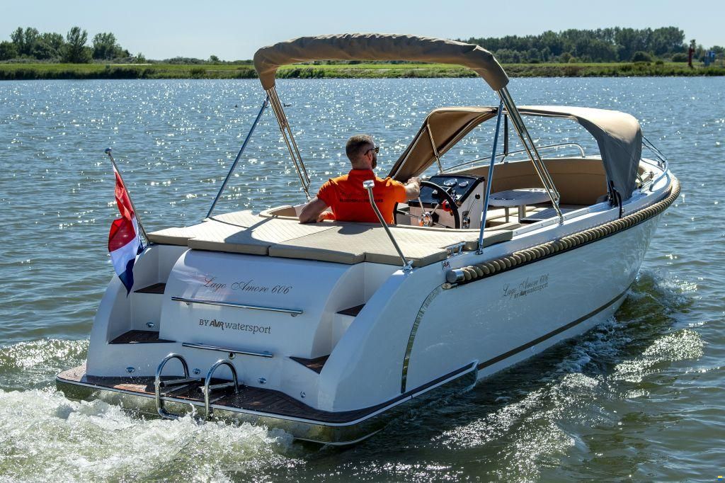 Lago Amore 606 Tender