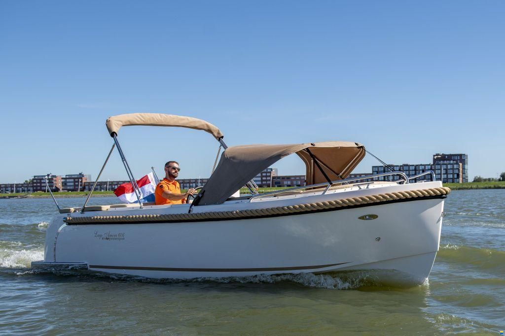 Lago Amore 606 Tender