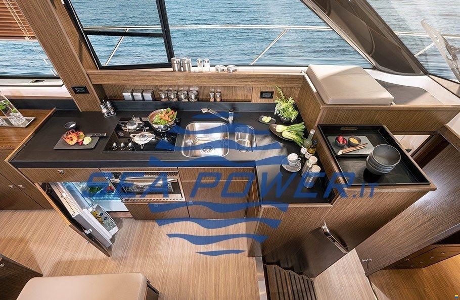 Bavaria Virtess 420 Fly