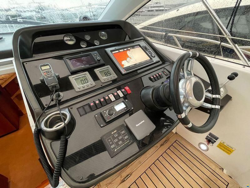Sunseeker Portofino 48