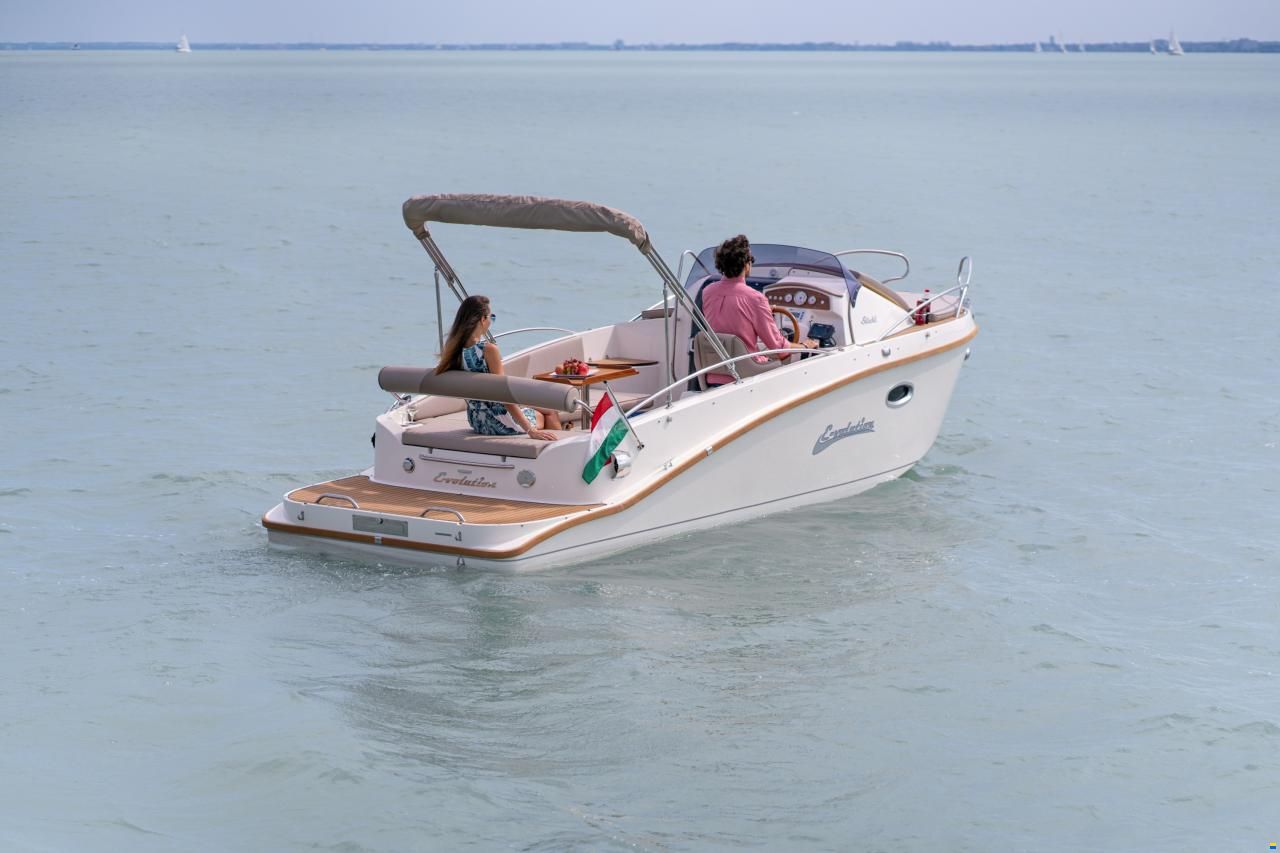 Stickl E-volution 660 Tour