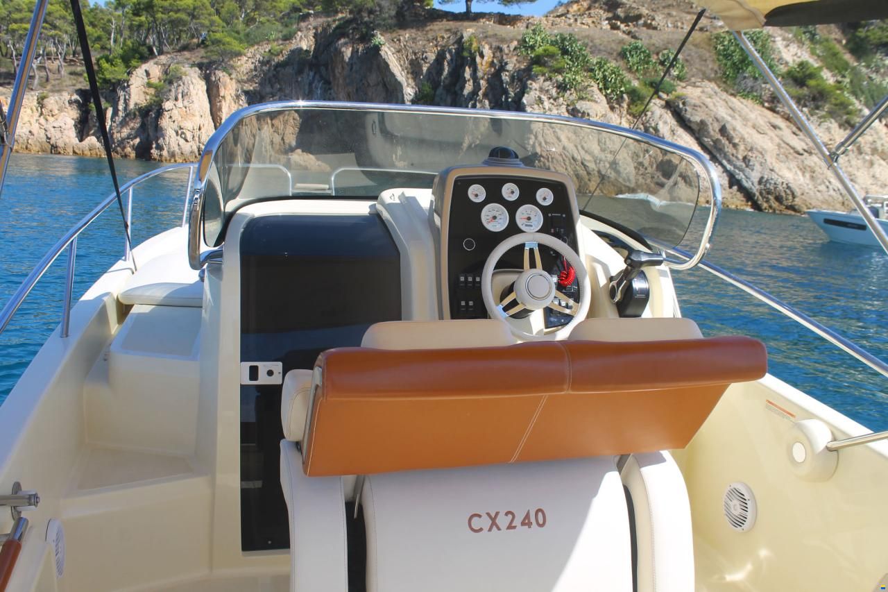 Invictus CX 240