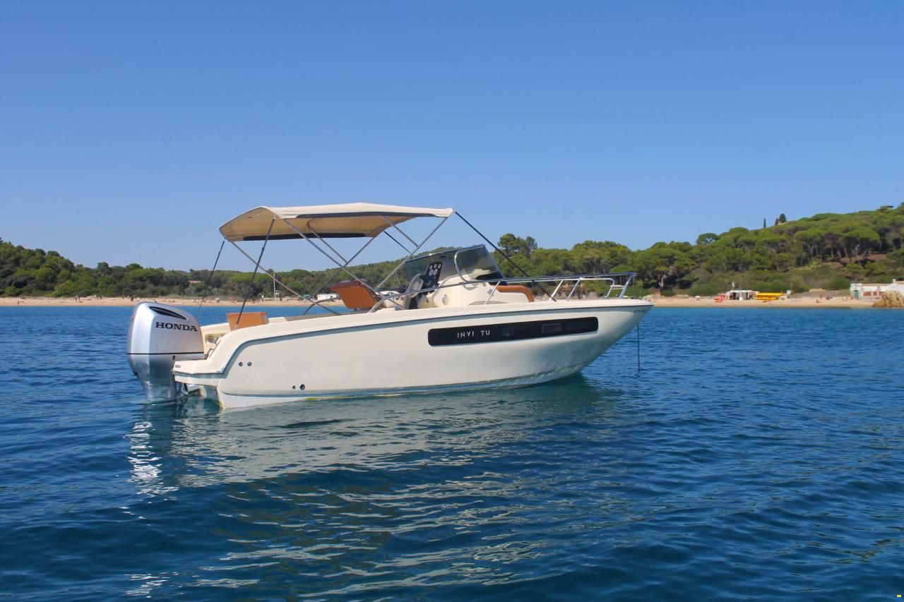 Invictus CX 240
