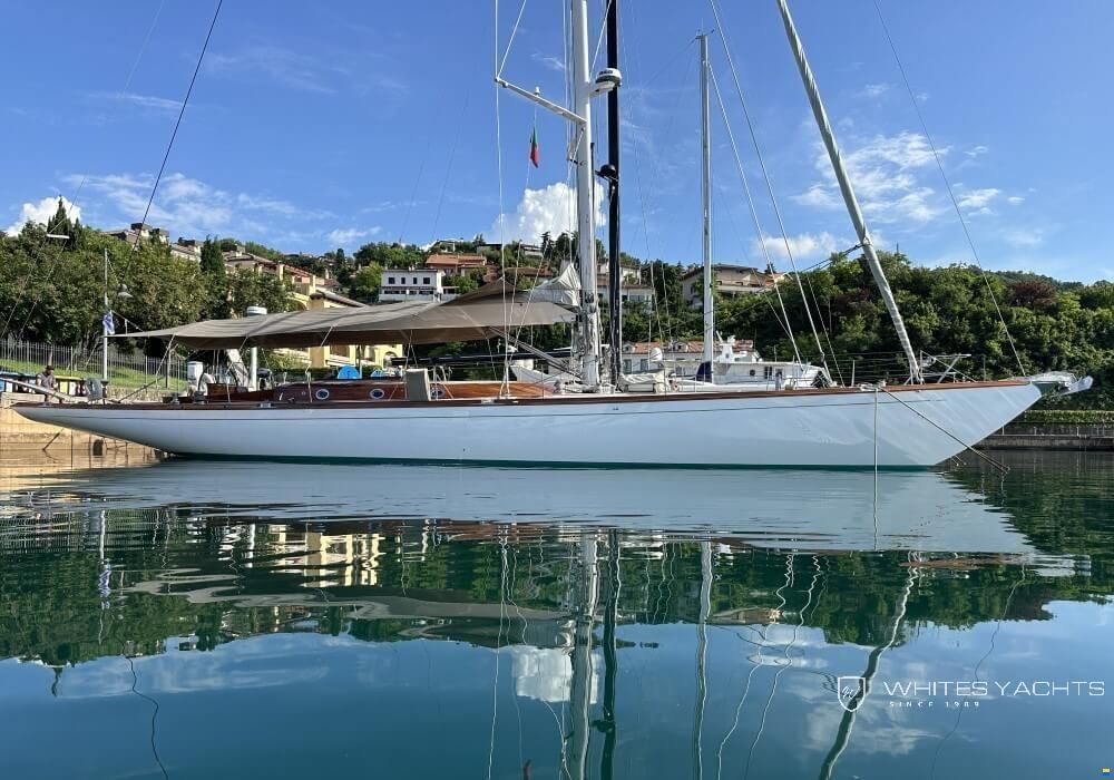 Spirit Yachts 72 ft