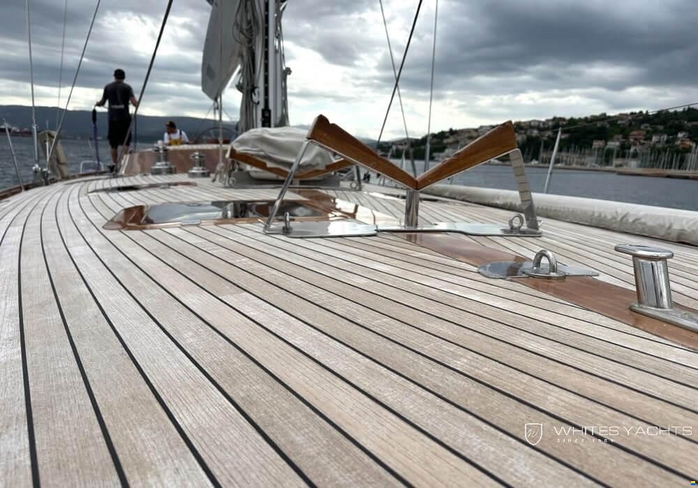 Spirit Yachts 72 ft