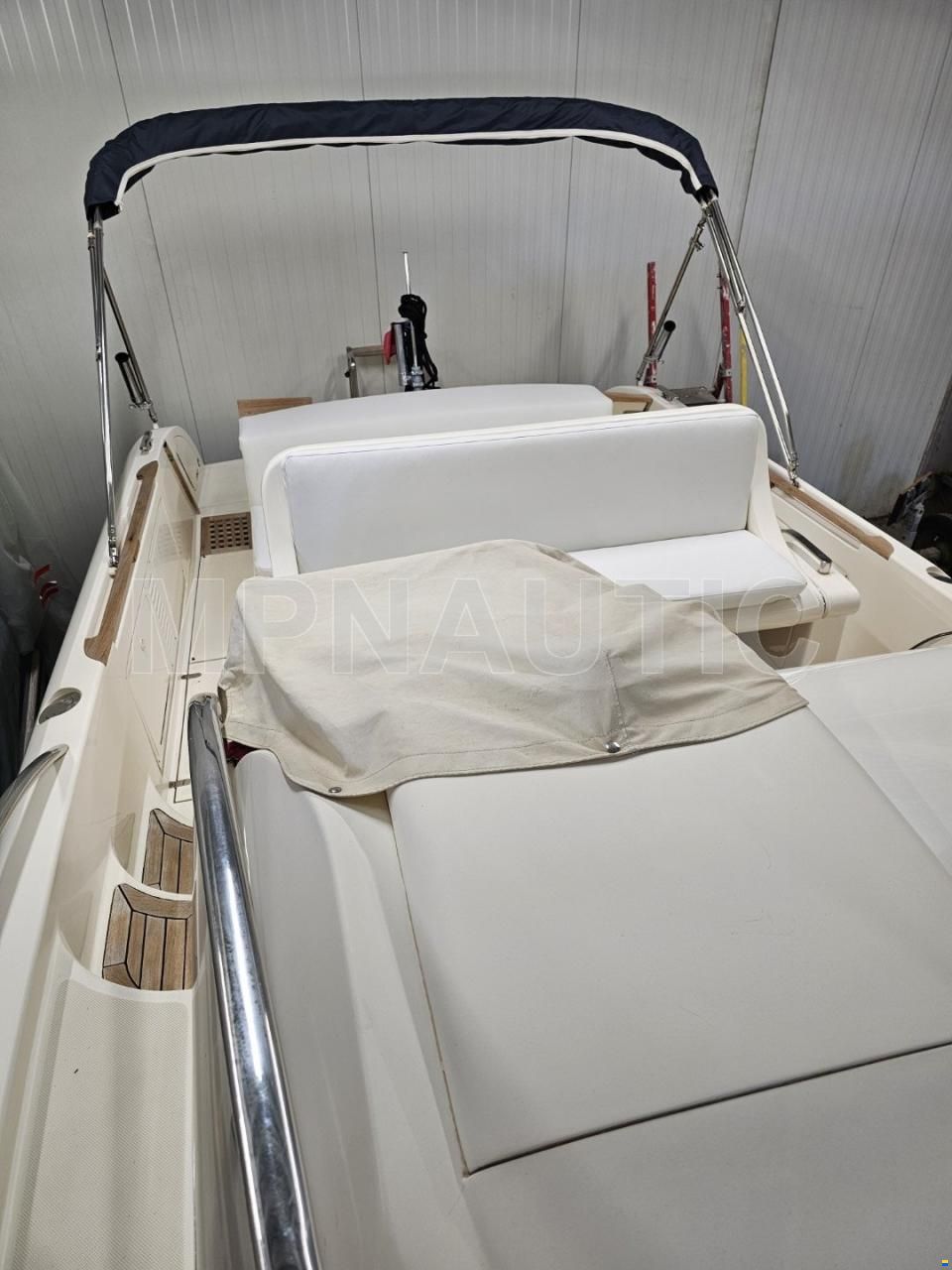 Capelli Cerri Marine 28