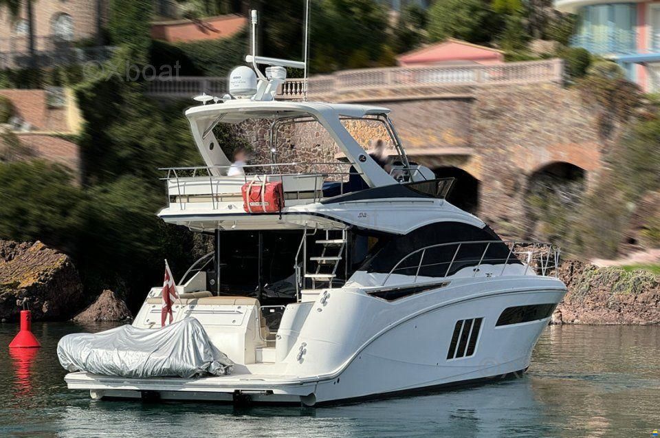 Sea Ray 510 FLYBRIDGE
