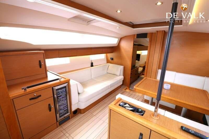 Jeanneau 54