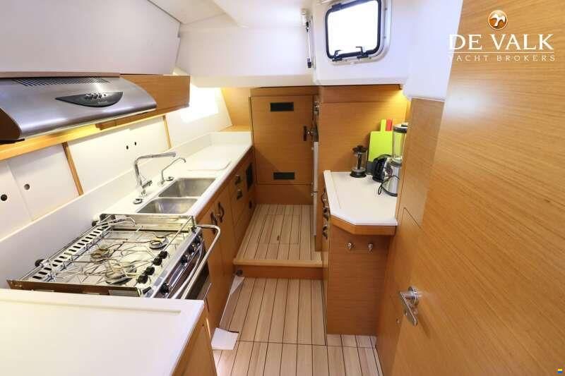 Jeanneau 54